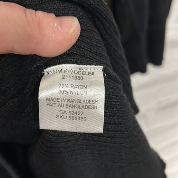 Beautiful shirt - Picture 3 of 4